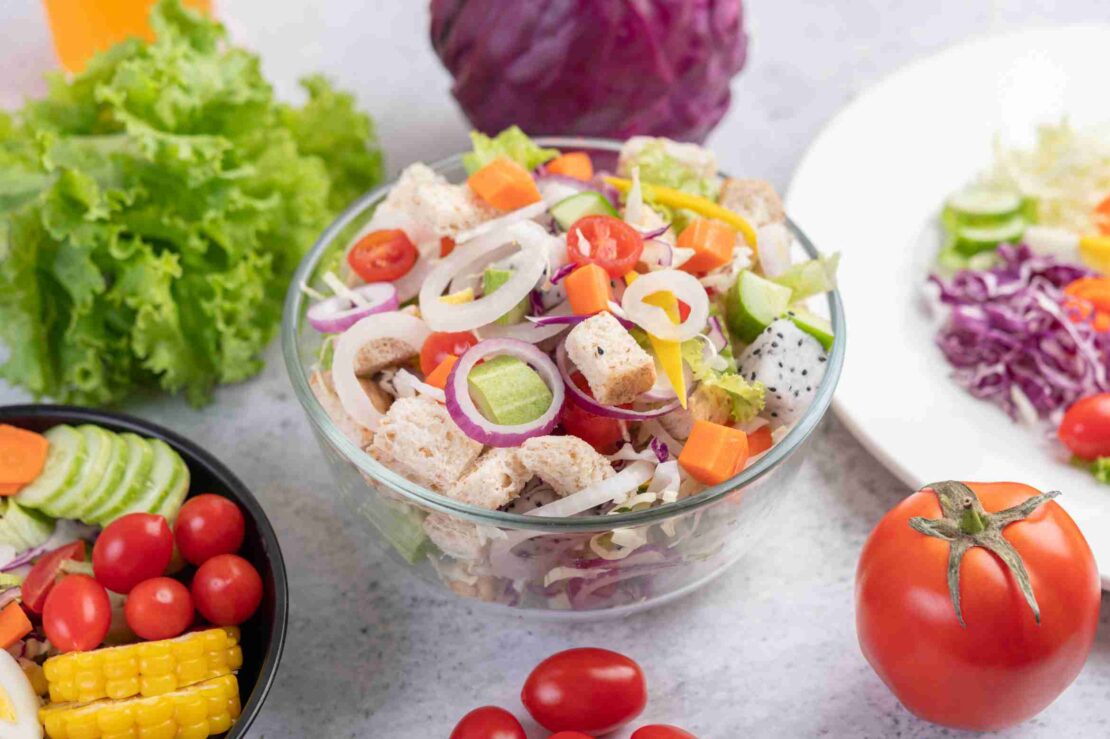 Xây dựng chế độ ăn uống lành mạnh để cân bằng hệ vi sinh đường ruột
